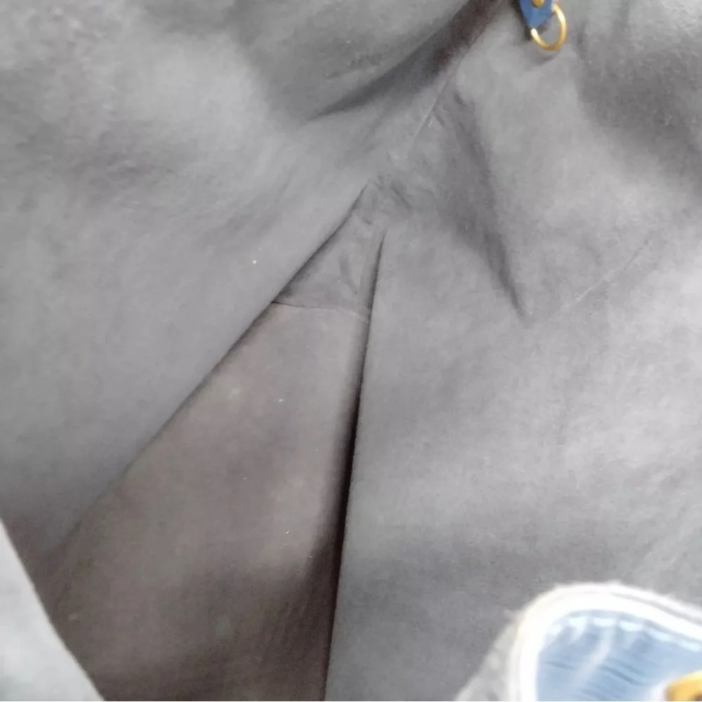 Louis Vuitton authentic epi hobo bucket bag